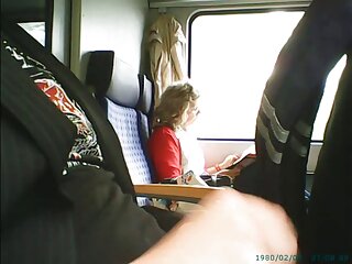 Wat is er onder dat gratis seksfilms kijken minirokje?