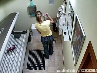 Aziatische school gurl lesbische seksfilms opgetogenheid 02